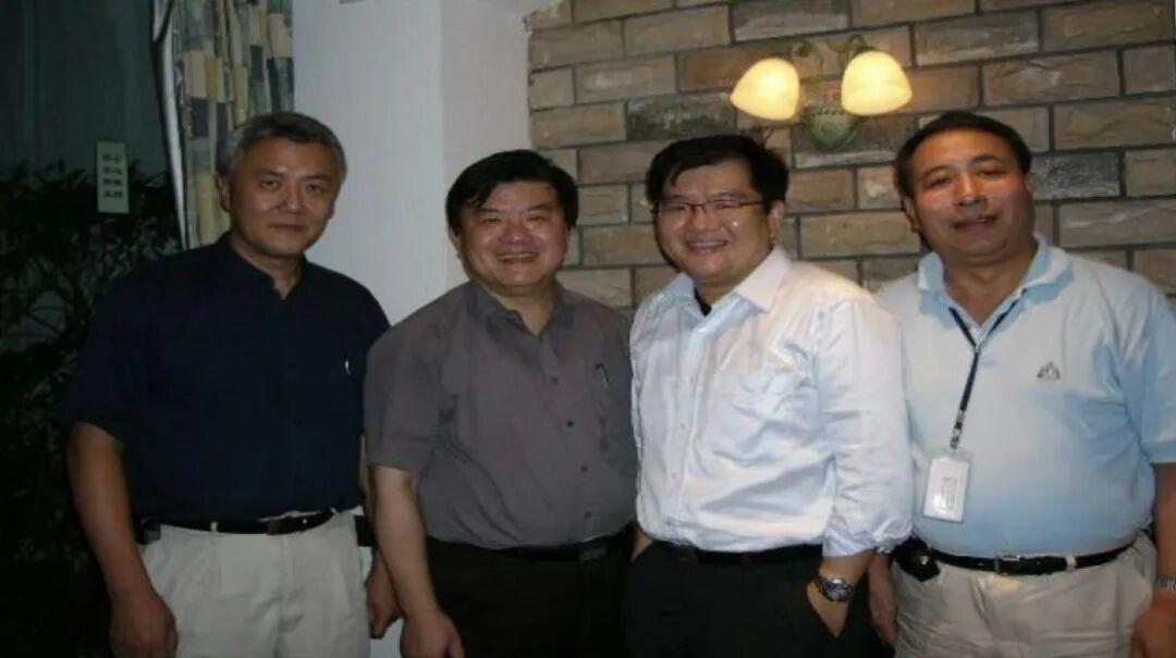 2003年初时任中科院副院长的陈竺院士亲自会见刚回国的杨宏钧教授