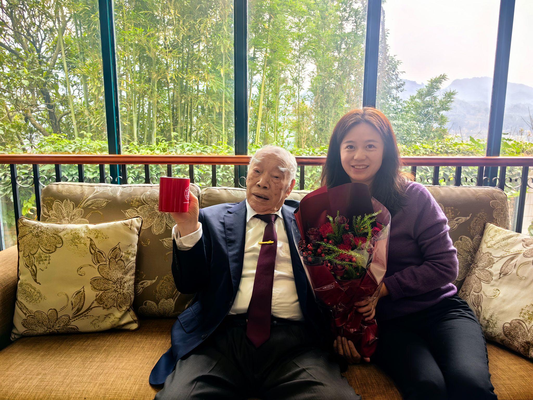 沈院士接受采访